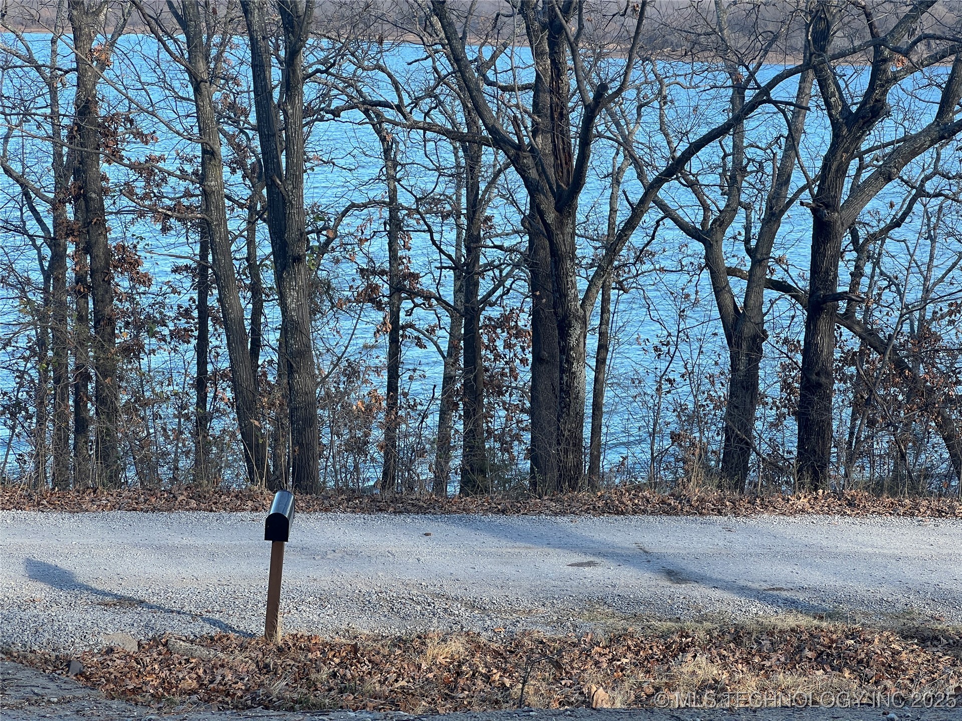 3250 Bristow Point Road Property Photo 5