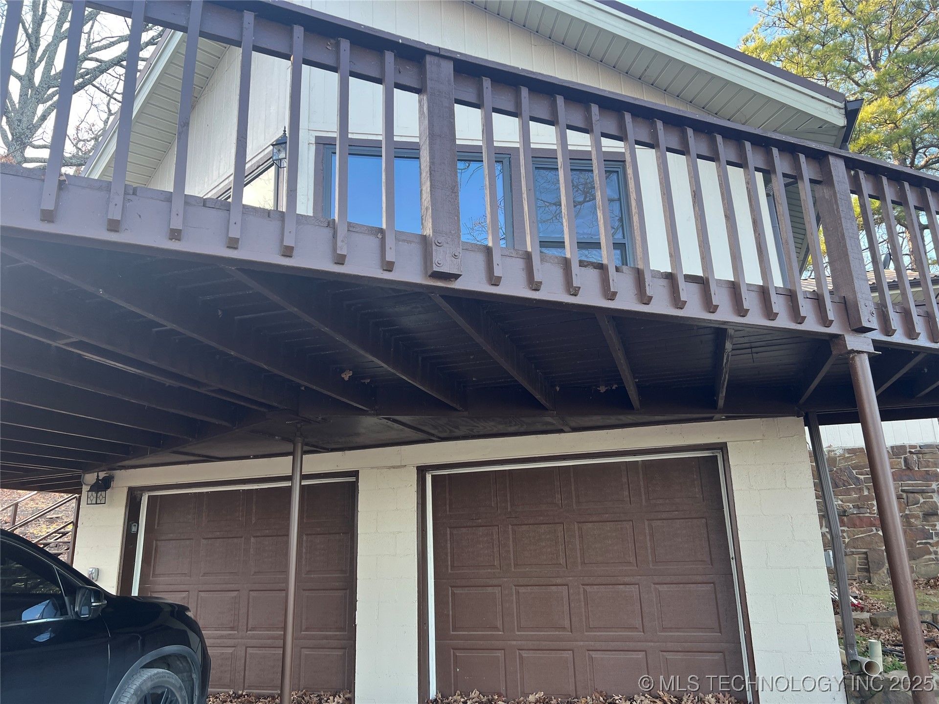 3250 Bristow Point Road Property Photo 9