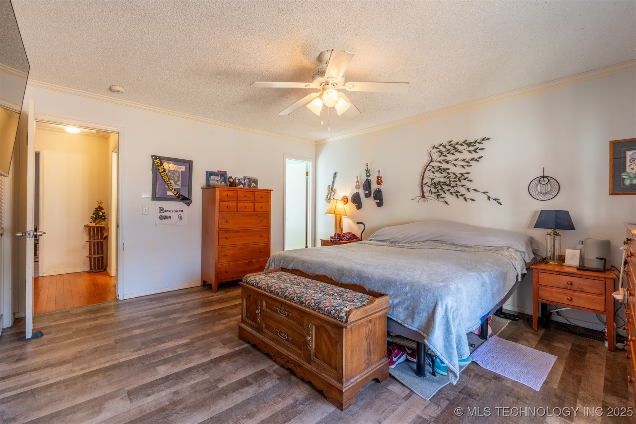 6915 S 77th East Avenue E Property Photo 16