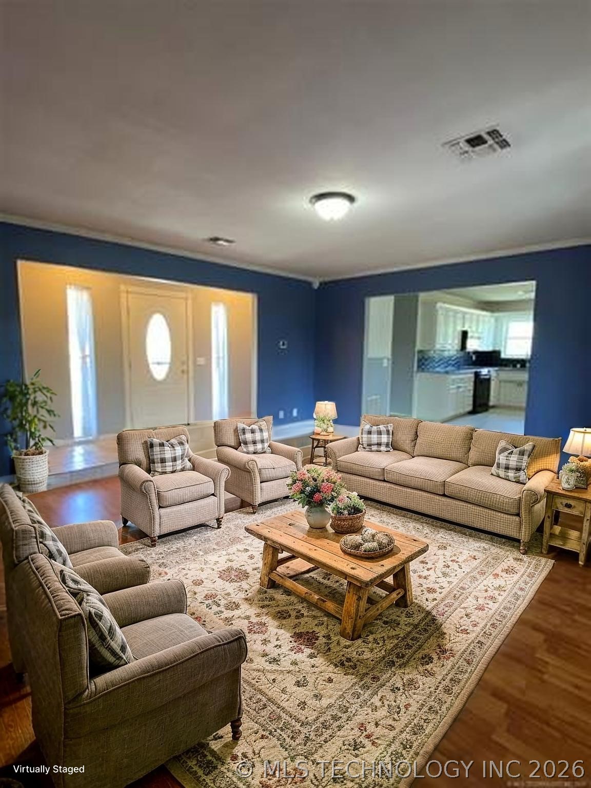 5485 Primrose Lane Property Photo 5