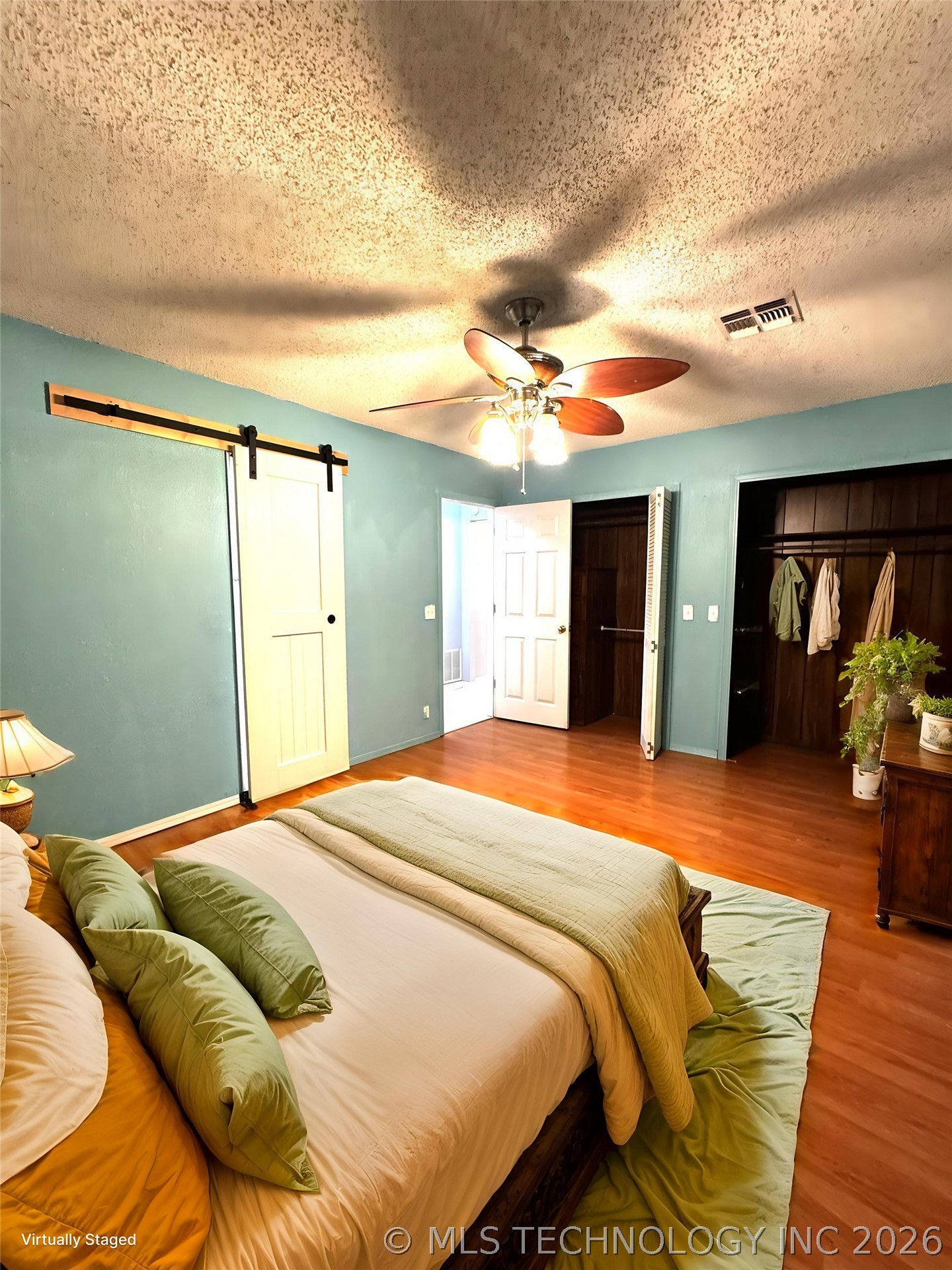 5485 Primrose Lane Property Photo 9