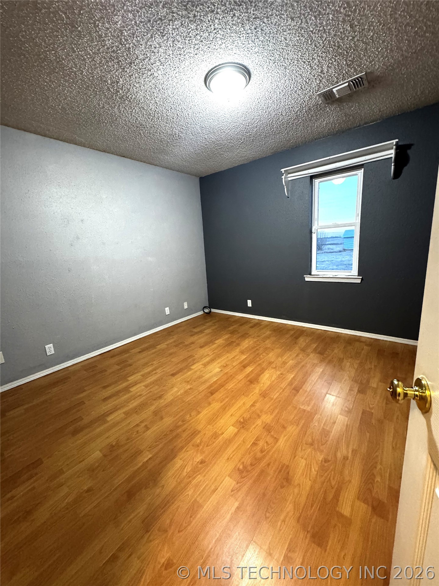 5485 Primrose Lane Property Photo 15