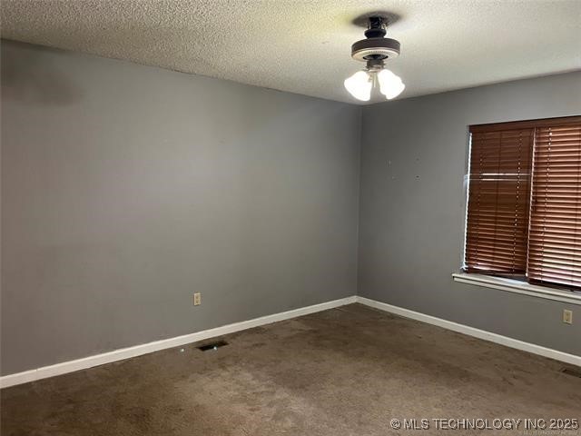 601 Dogwood Court Property Photo 8