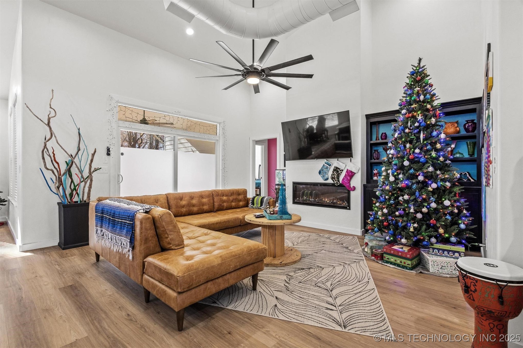 11817 Maximus Lane Property Photo 8