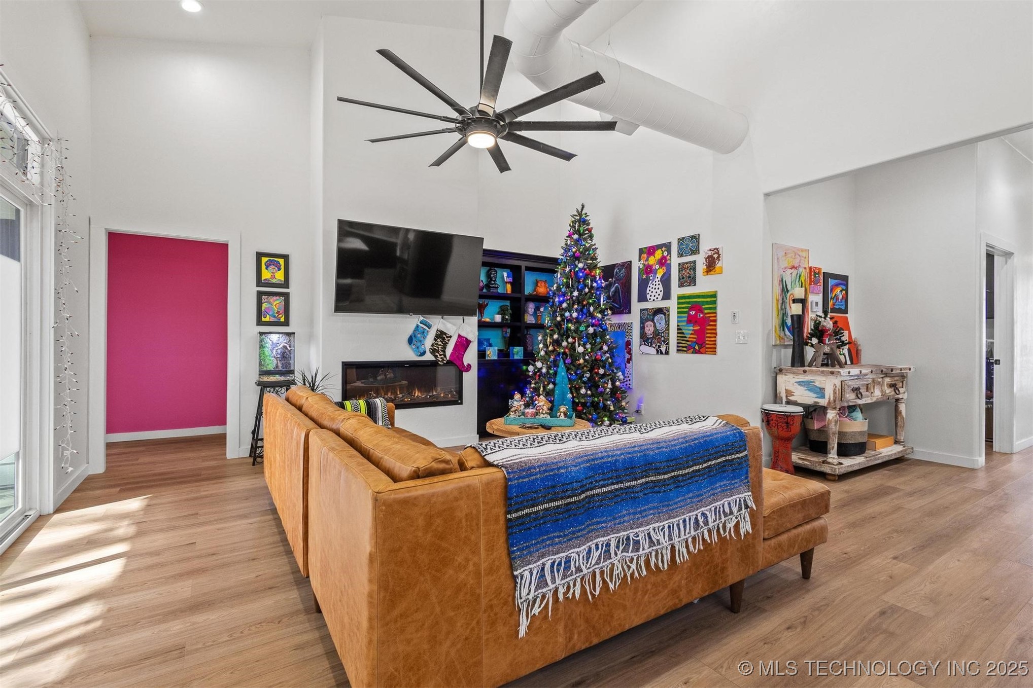 11817 Maximus Lane Property Photo 9