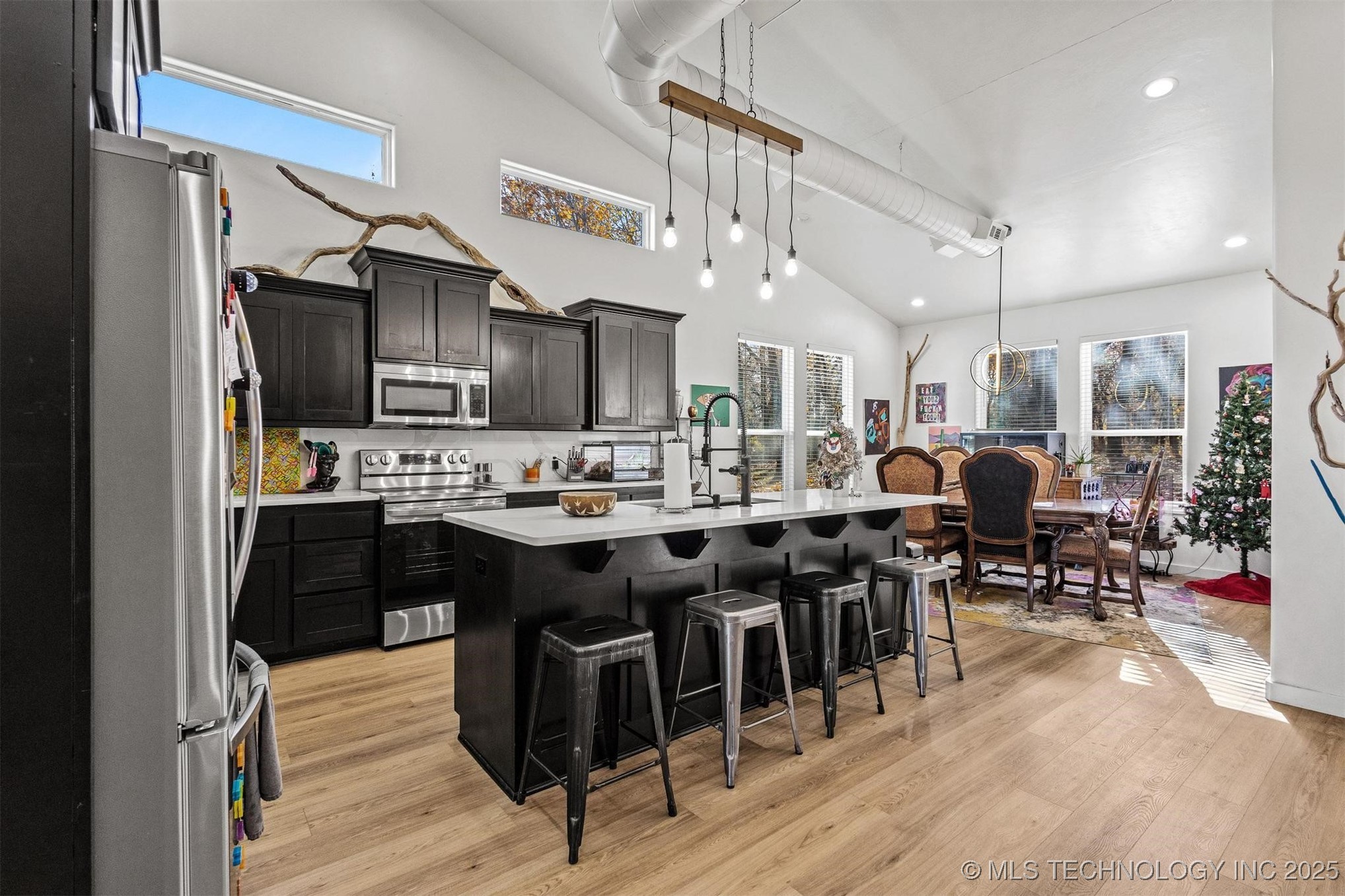 11817 Maximus Lane Property Photo 12