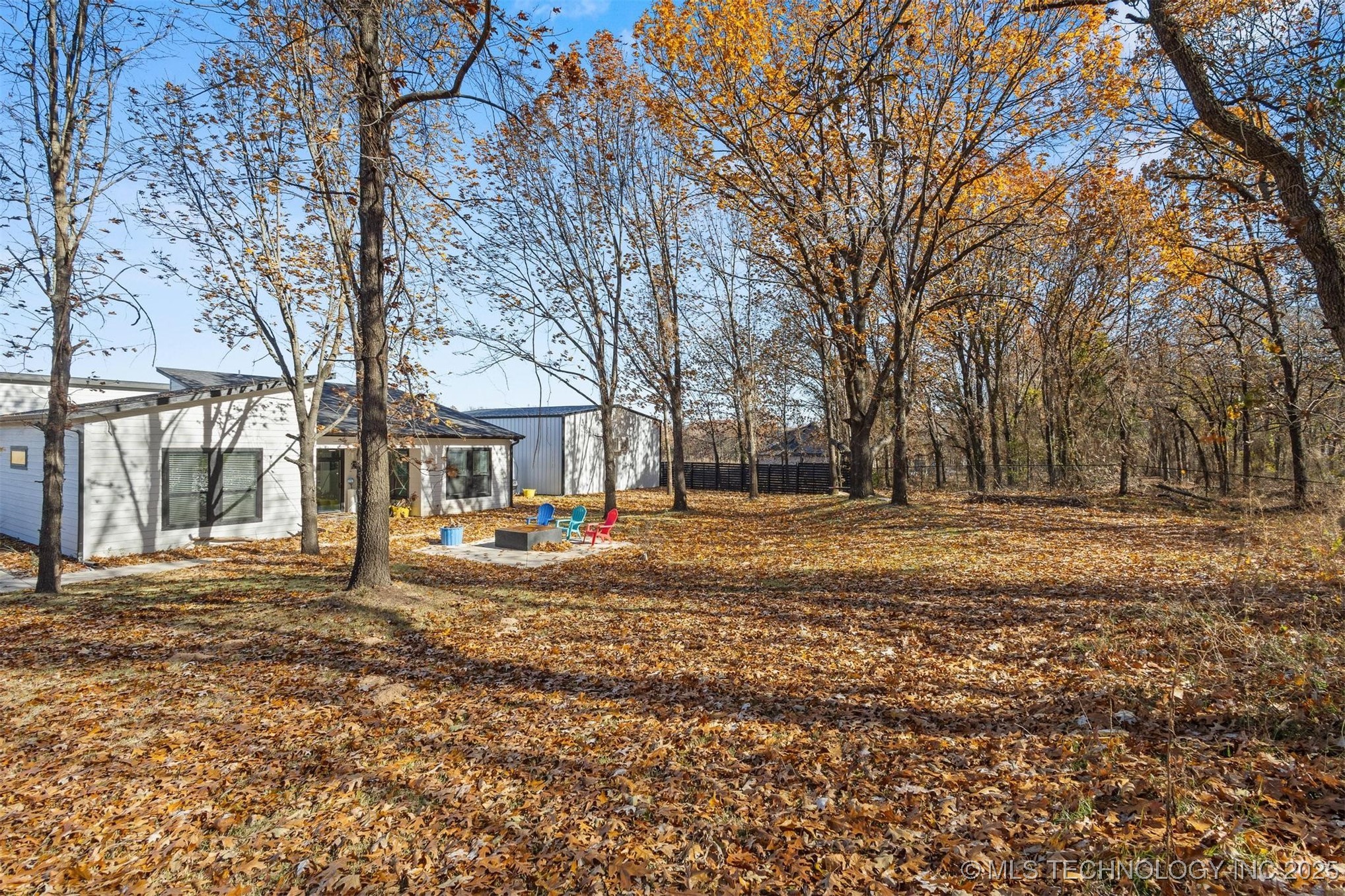 11817 Maximus Lane Property Photo 32