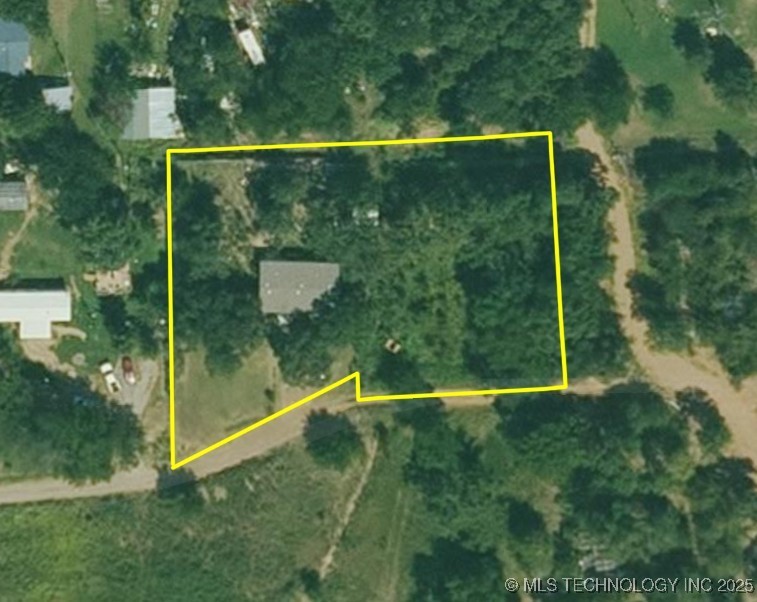 21098 S 495 Road Property Photo 38