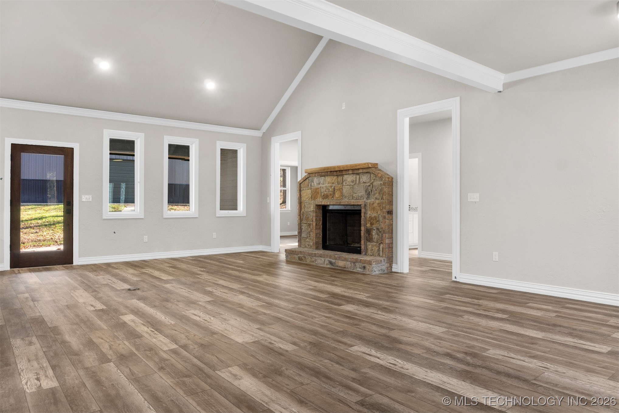 1409 Woodland Circle Property Photo 6