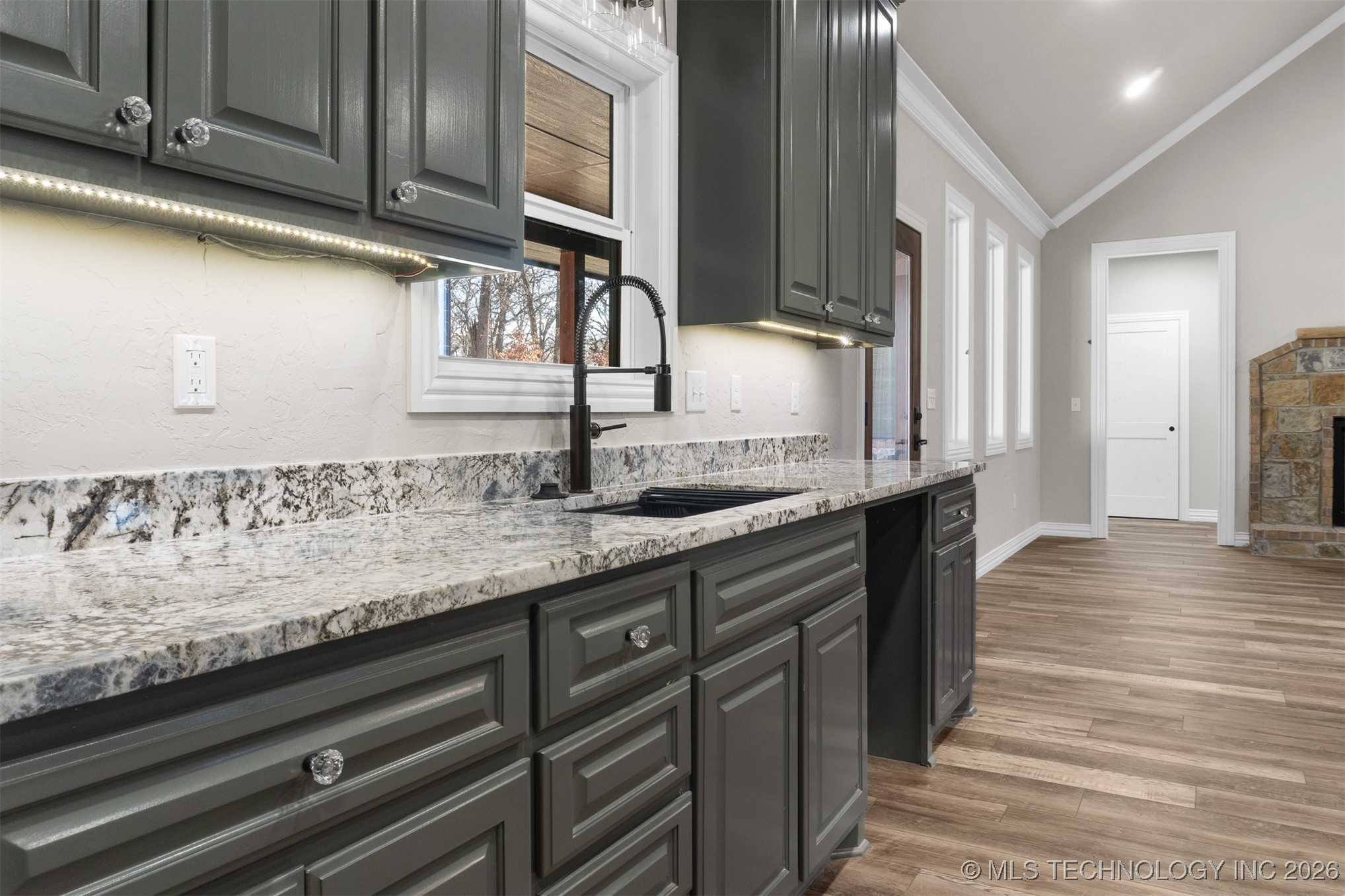 1409 Woodland Circle Property Photo 12