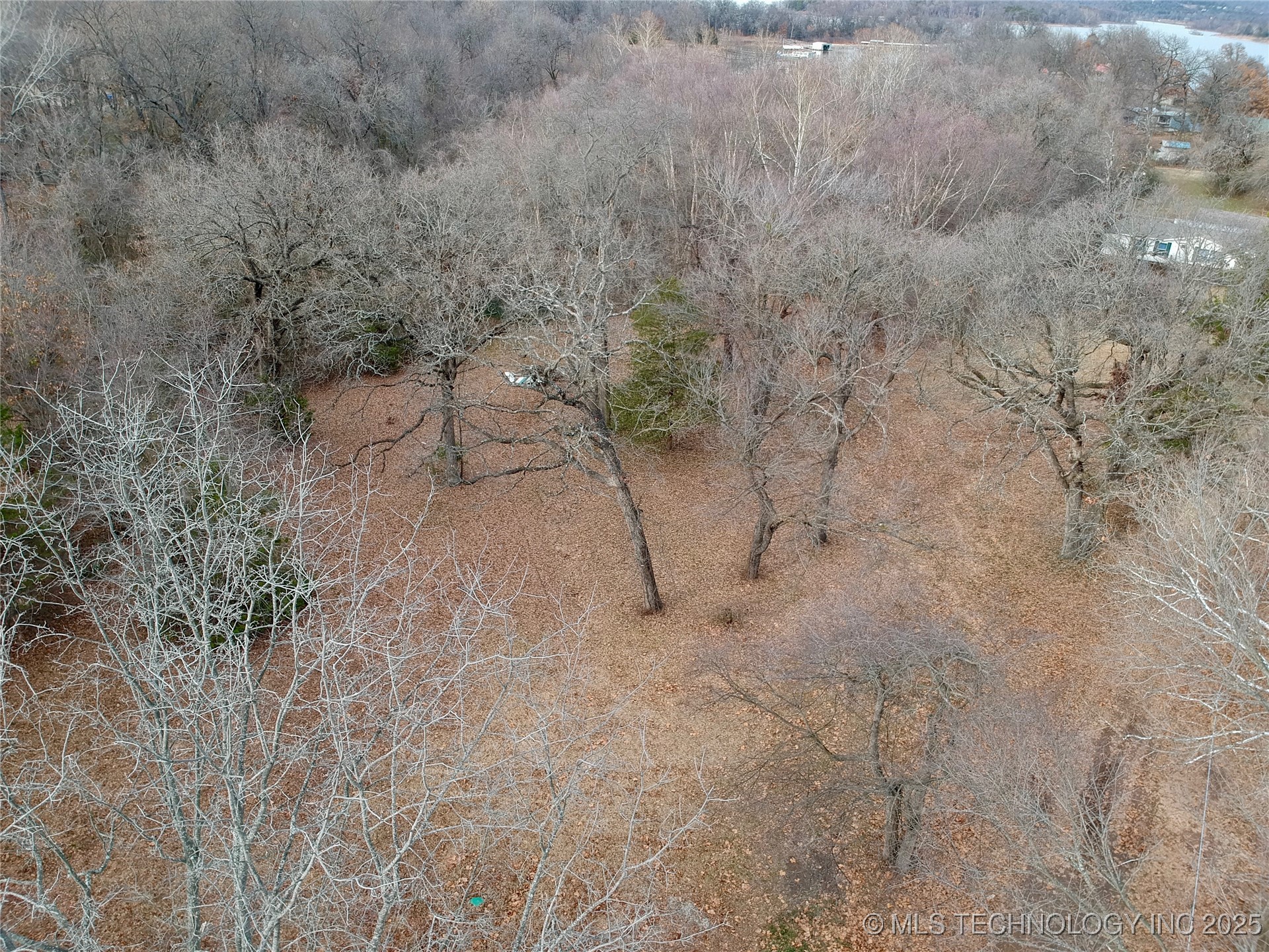 1437 Nitzel Road Property Photo 4