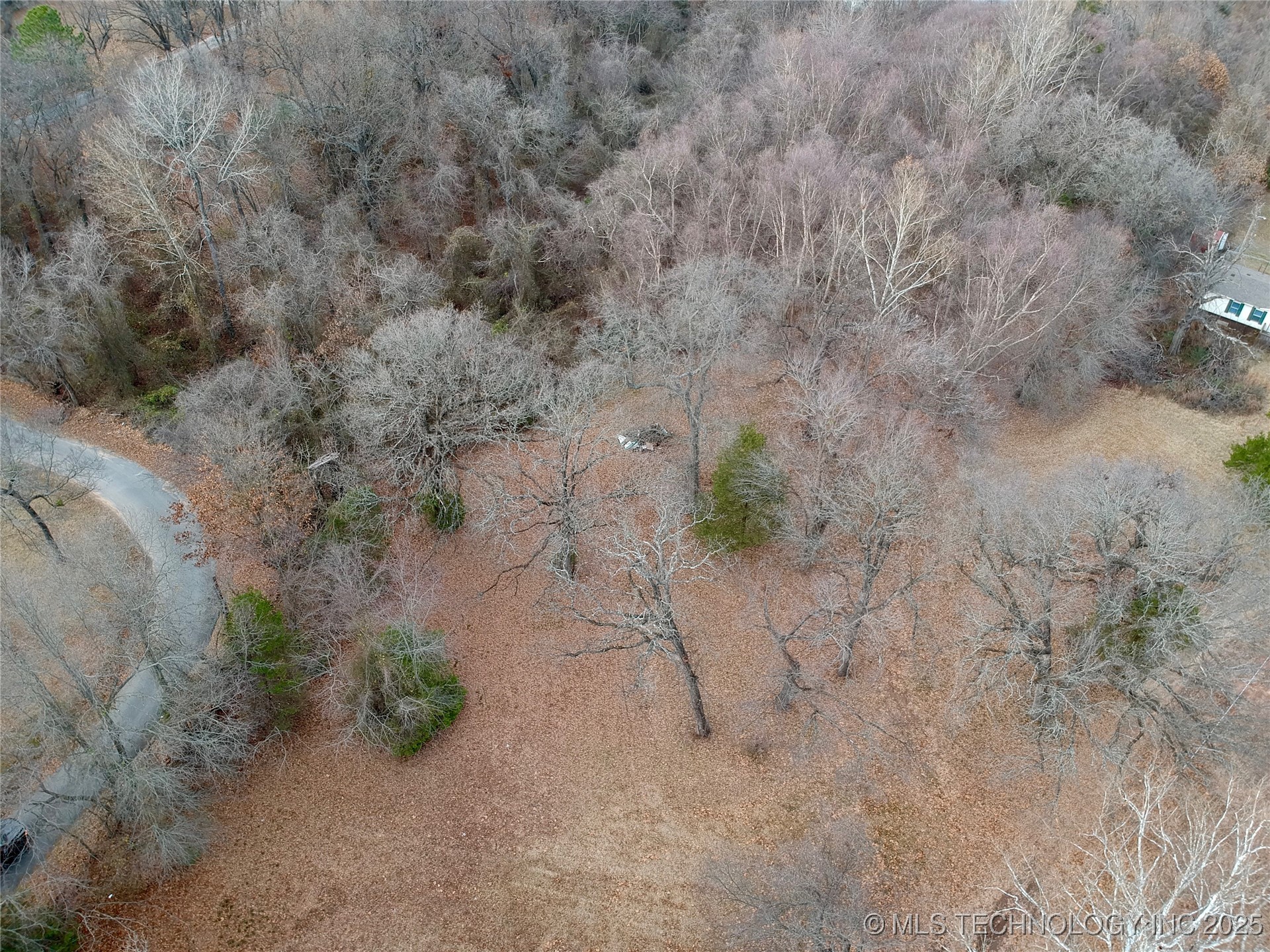 1437 Nitzel Road Property Photo 7