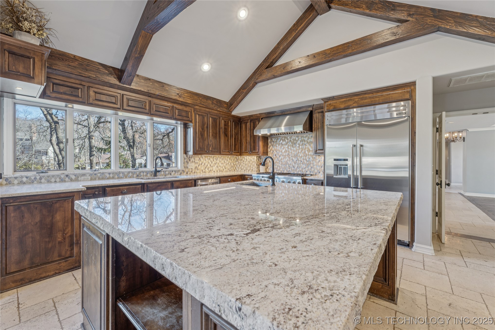 9701 S Richmond Avenue Property Photo 12