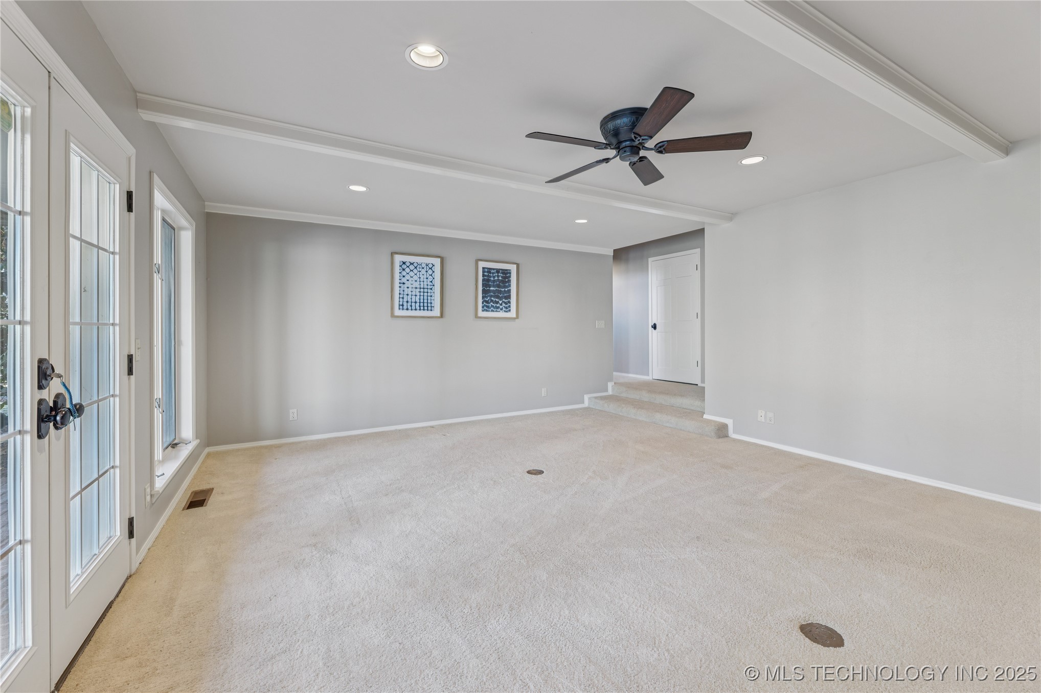 9701 S Richmond Avenue Property Photo 34