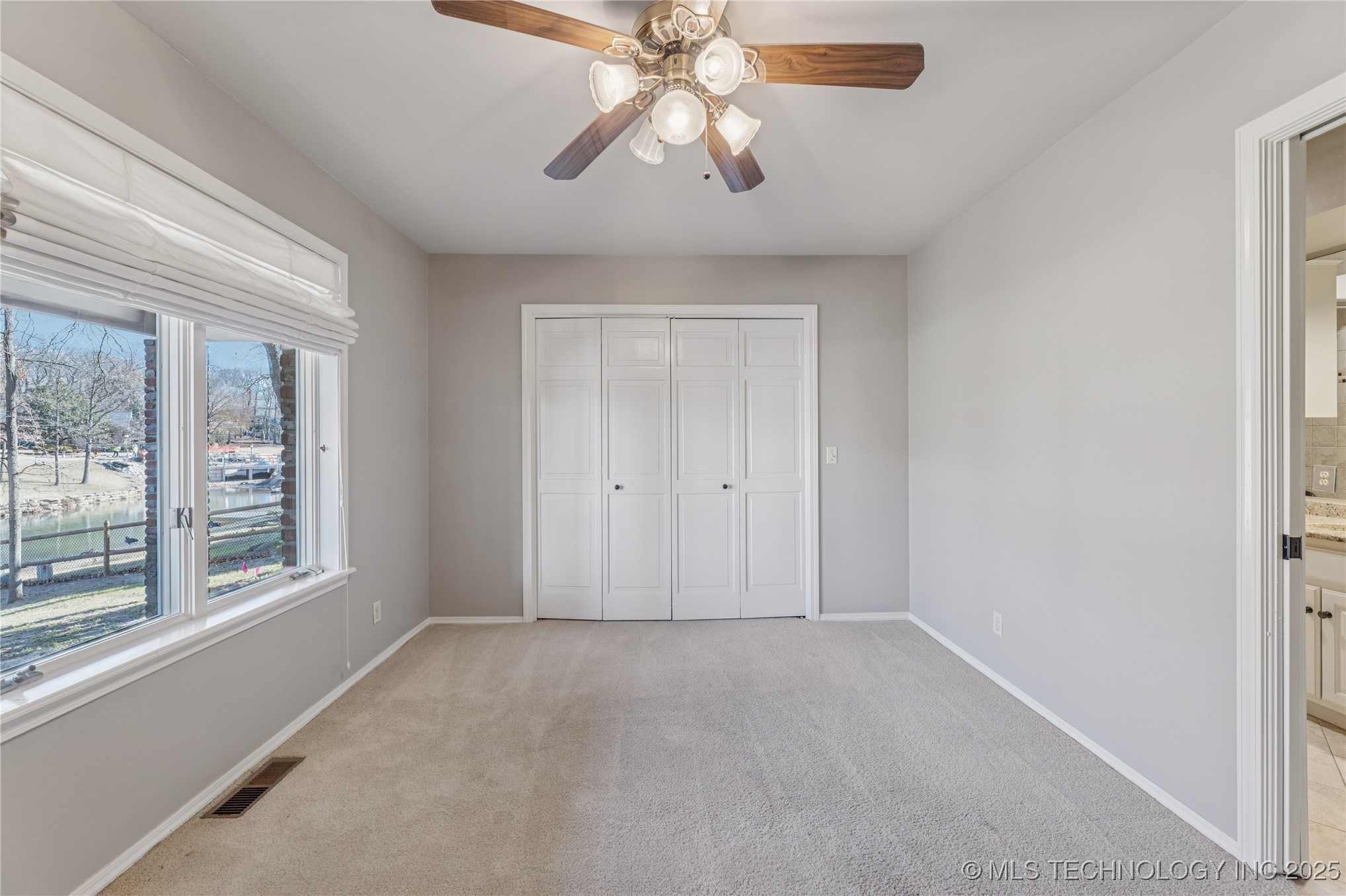 9701 S Richmond Avenue Property Photo 35