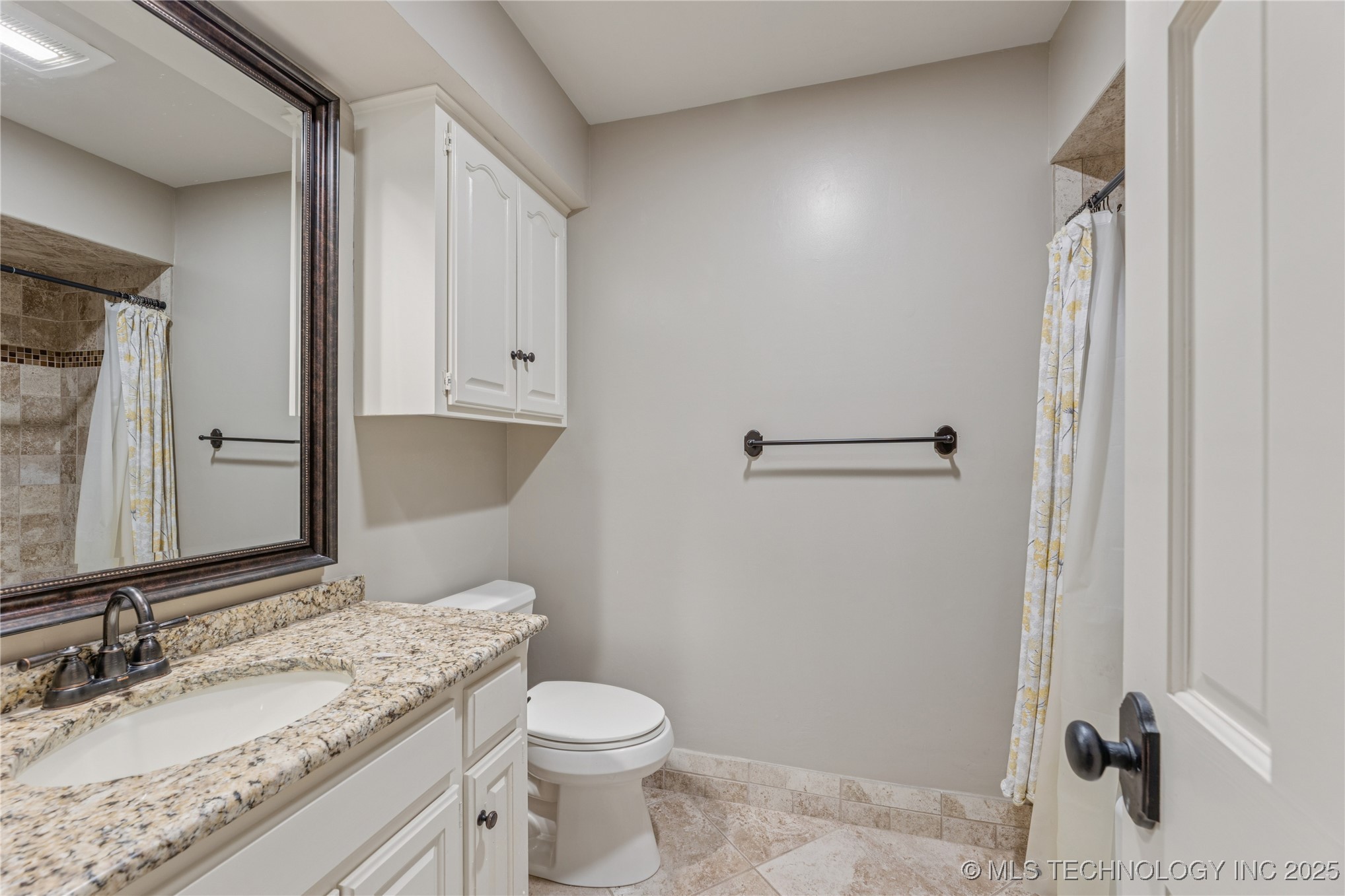 9701 S Richmond Avenue Property Photo 36