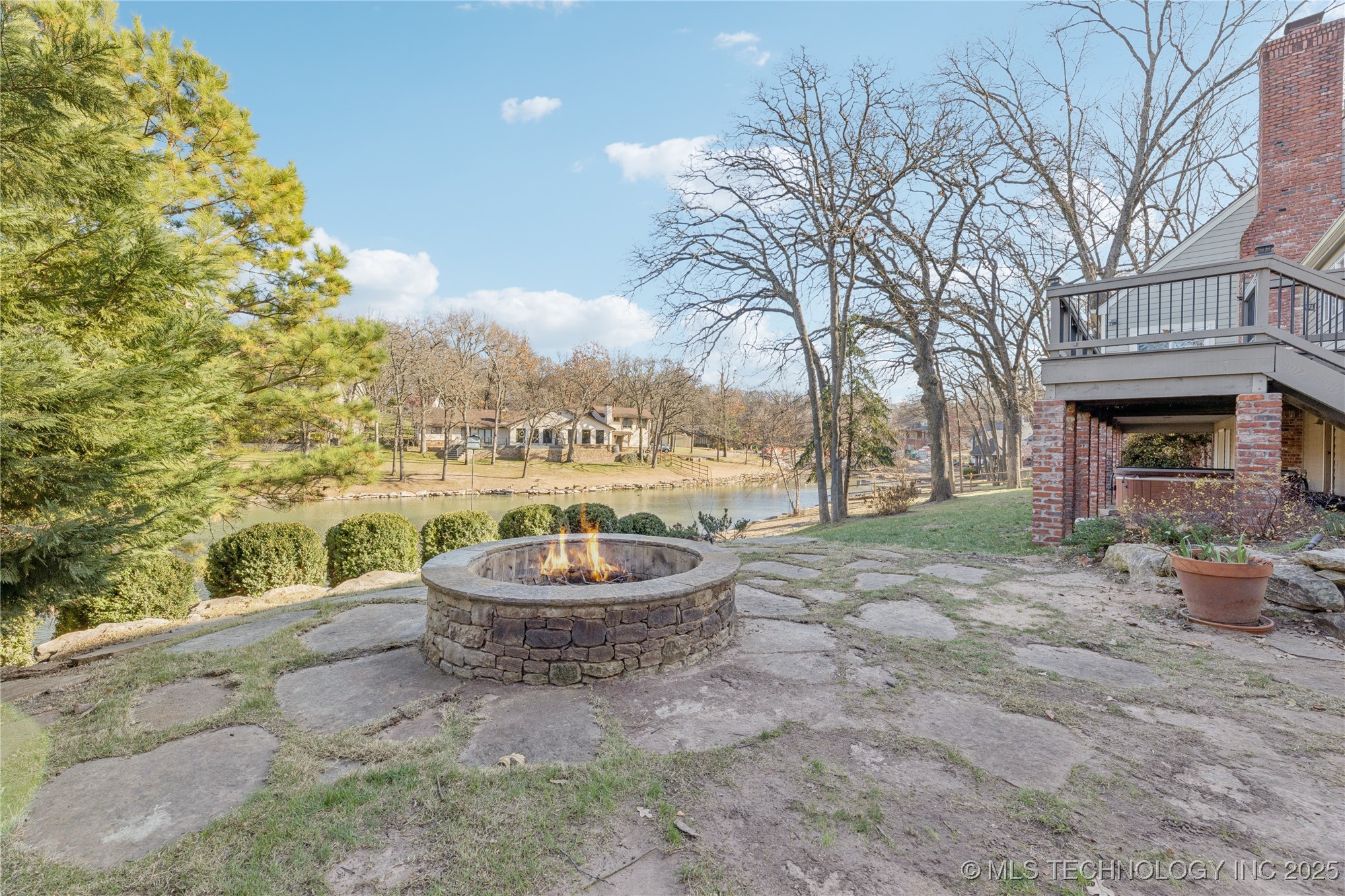 9701 S Richmond Avenue Property Photo 45