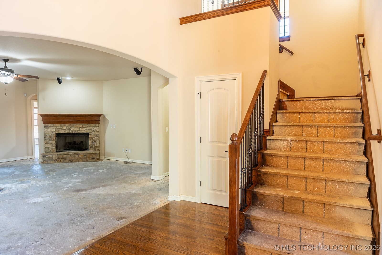 6079 E 143rd Street S Property Photo 2