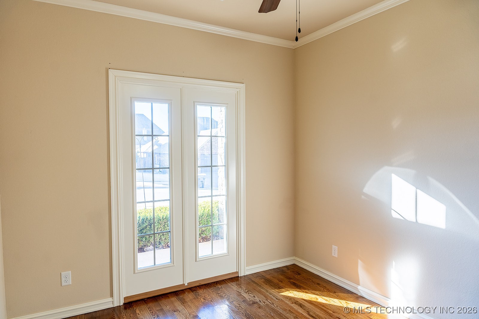 6079 E 143rd Street S Property Photo 3