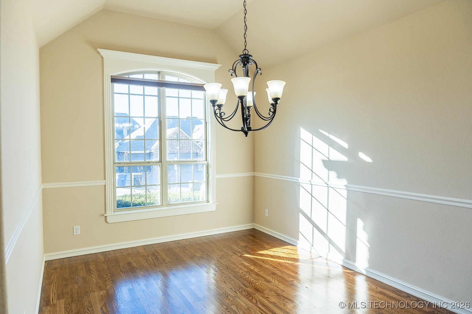 6079 E 143rd Street S Property Photo 4