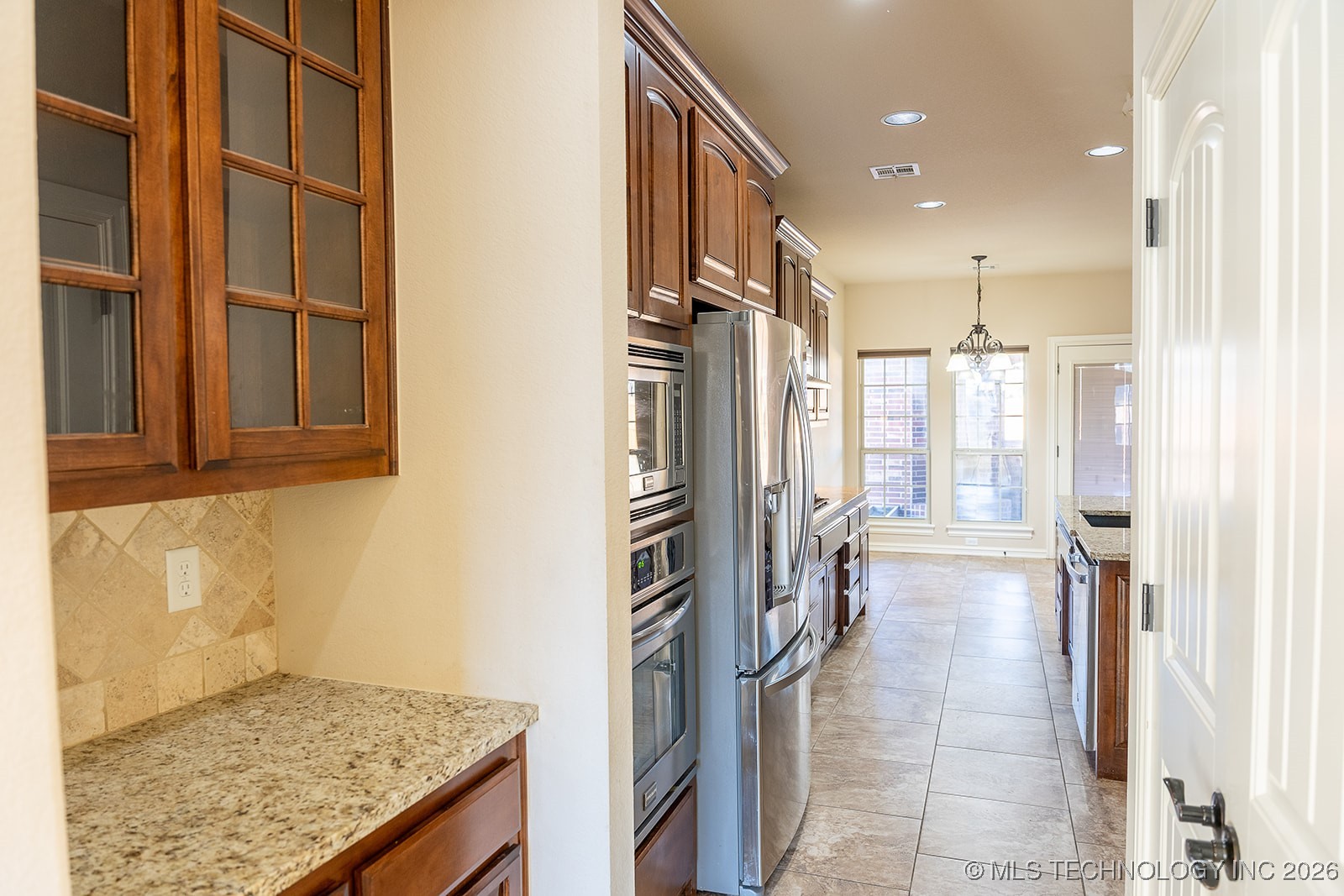 6079 E 143rd Street S Property Photo 6