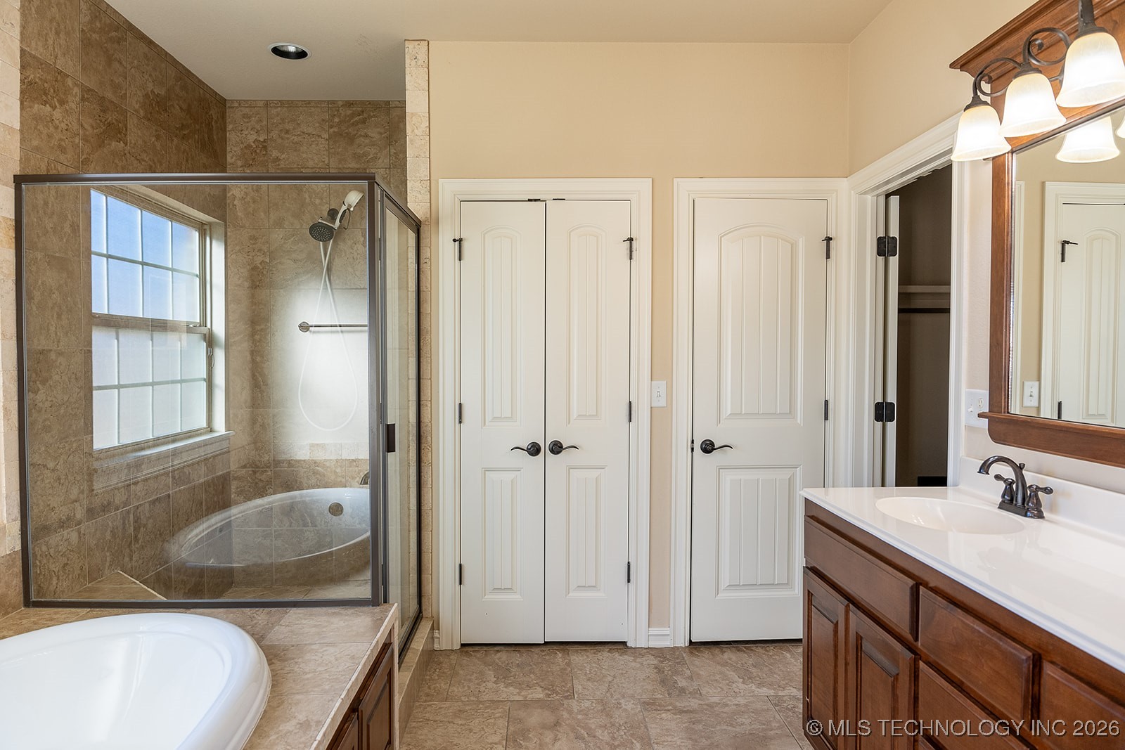 6079 E 143rd Street S Property Photo 14