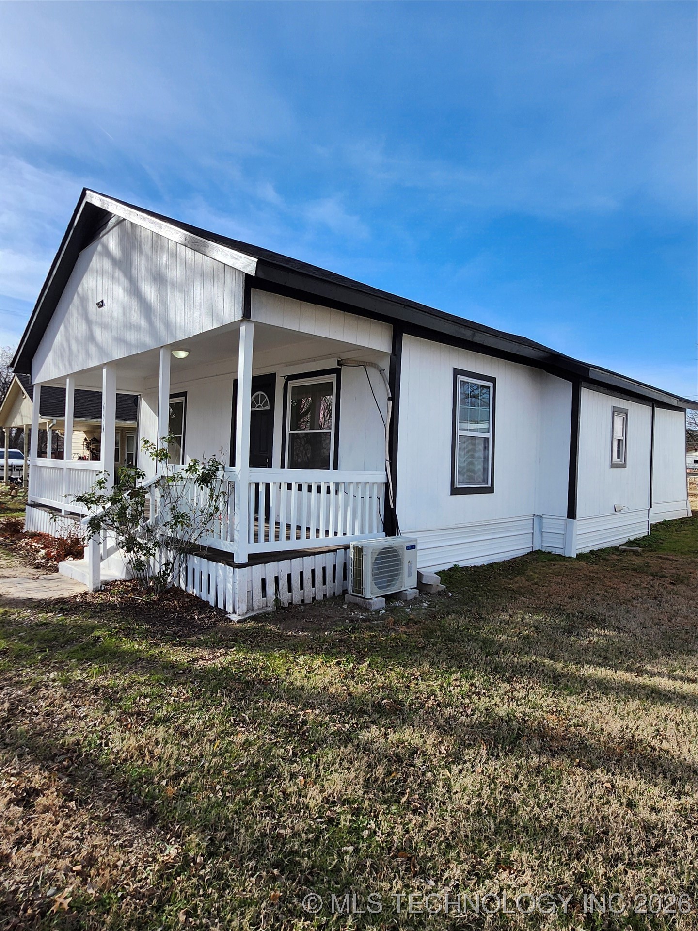 604 N Oak Street Property Photo 18