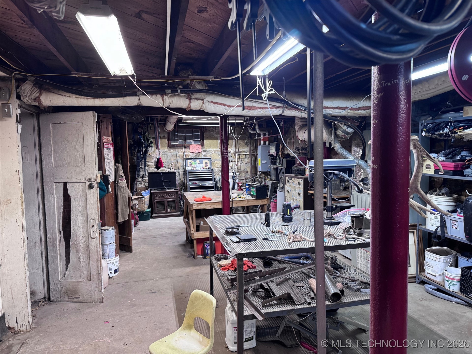 617 S Seminole Avenue Property Photo 29