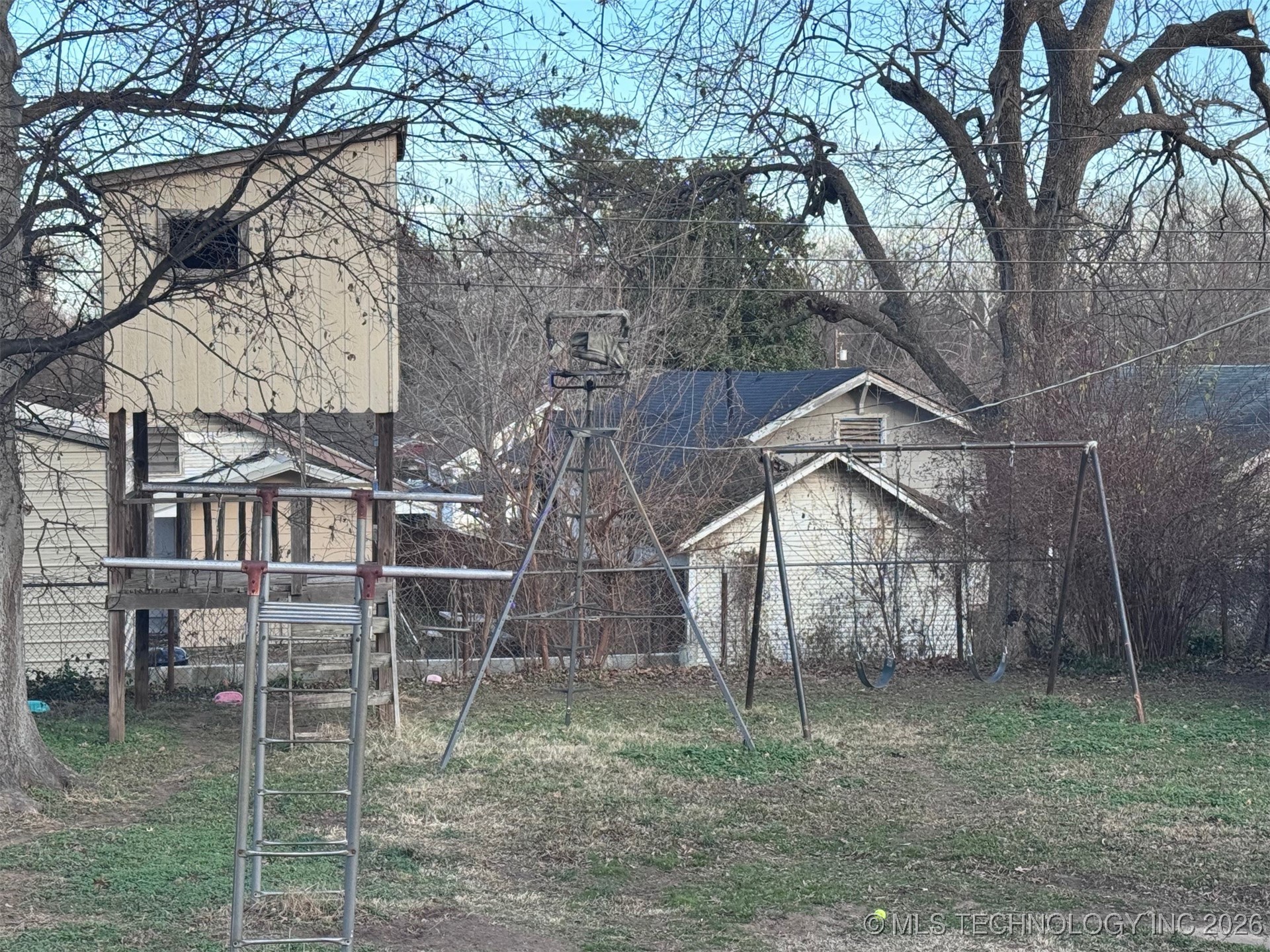 617 S Seminole Avenue Property Photo 31