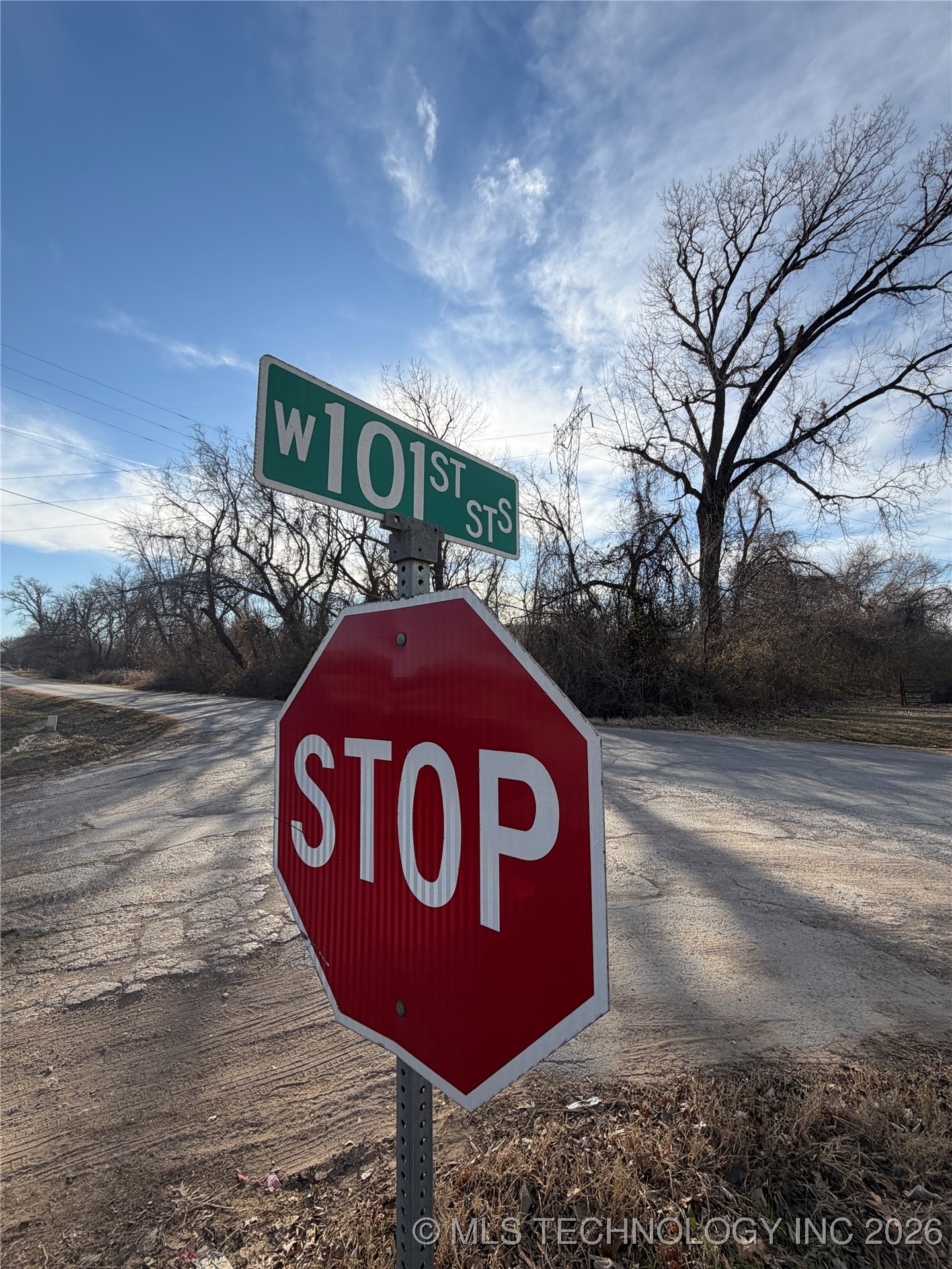 S 33rd West Avenue Property Photo 2