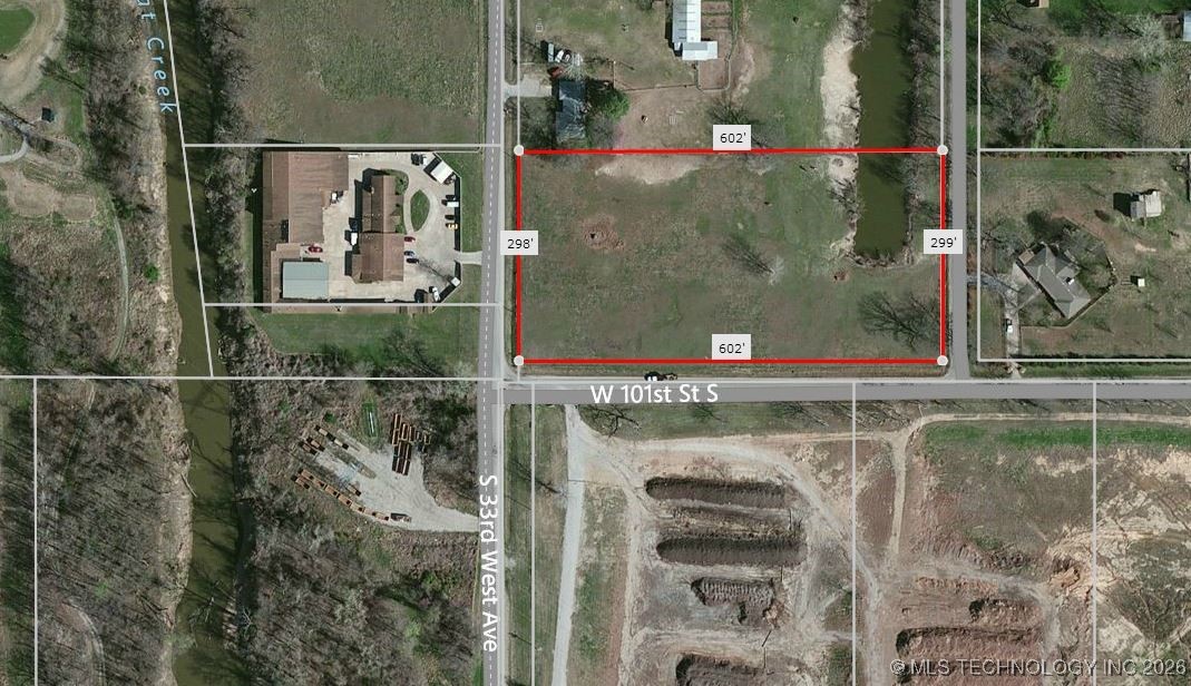 S 33rd West Avenue Property Photo 3