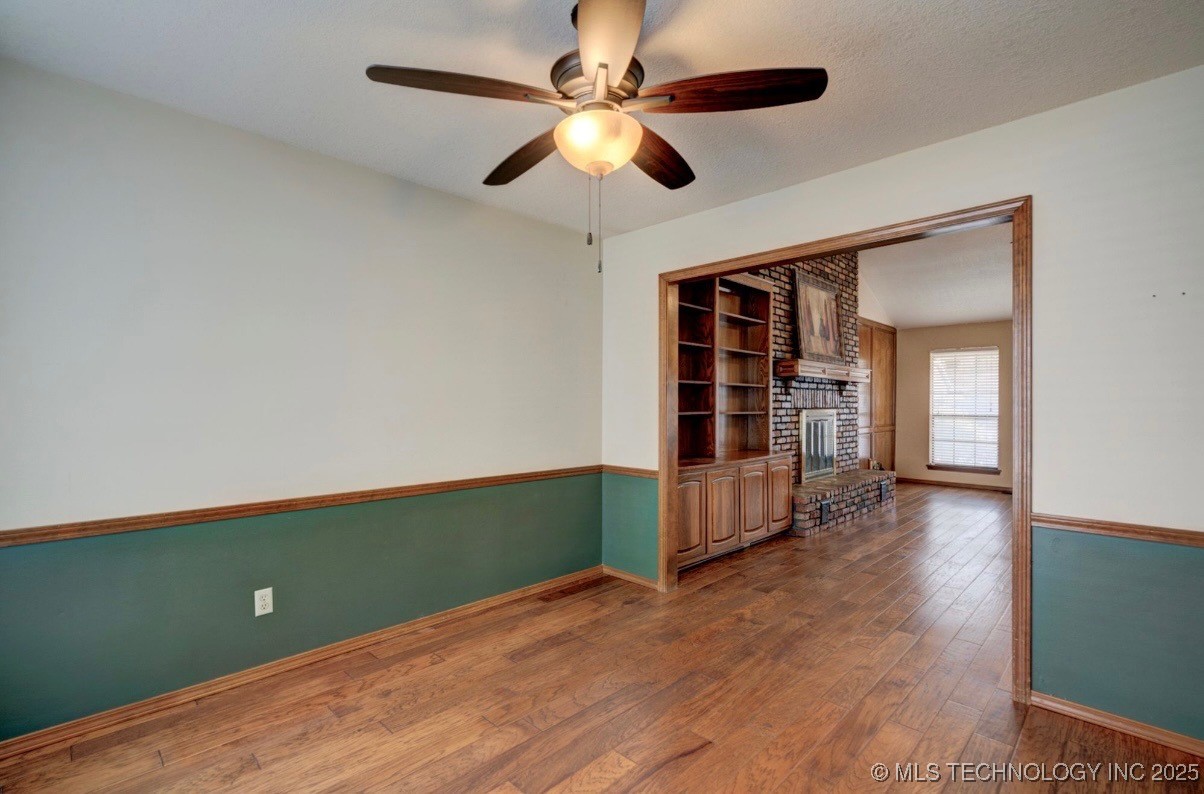 2420 S Elder Avenue Property Photo 9