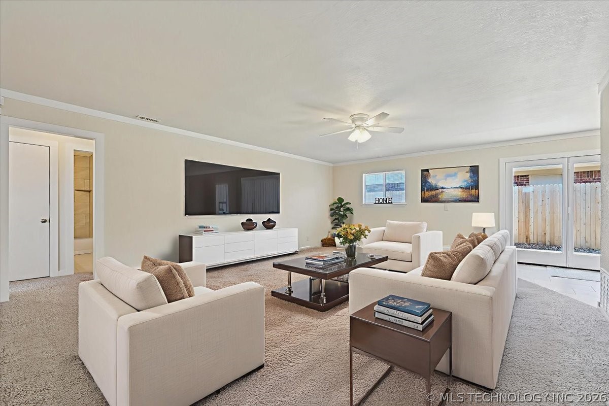 4808 S 87th East Avenue Property Photo 9