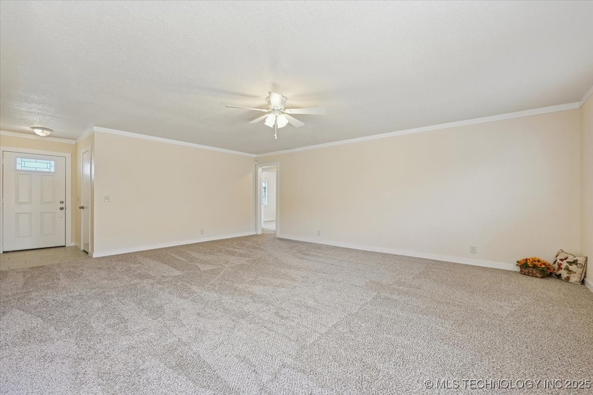 4808 S 87th East Avenue Property Photo 10