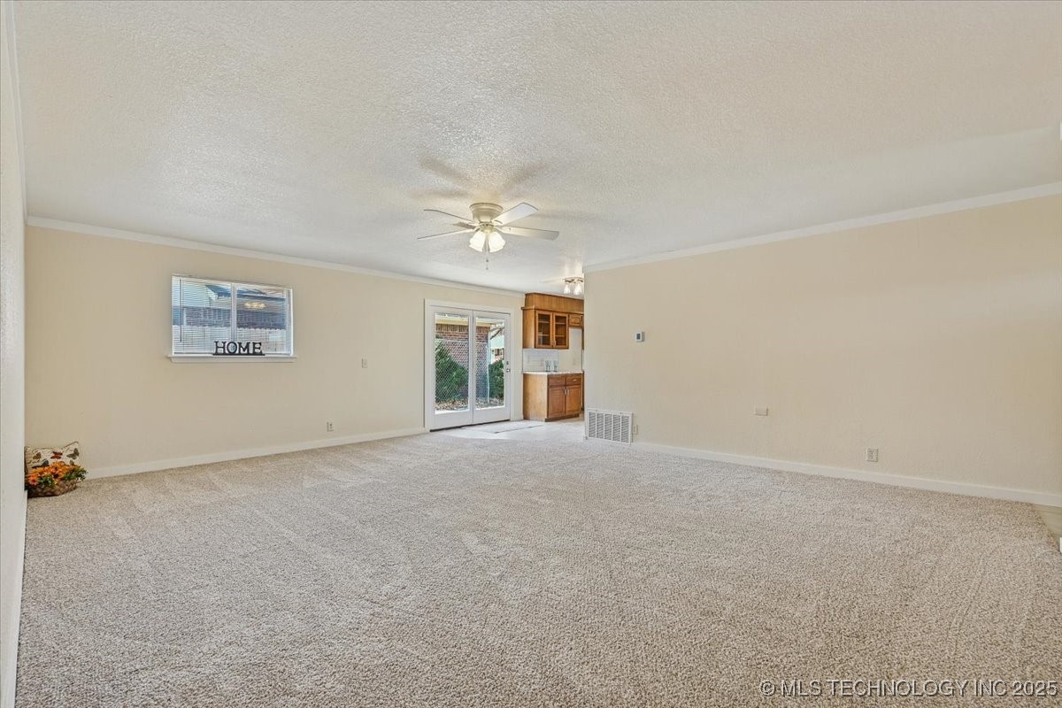 4808 S 87th East Avenue Property Photo 12