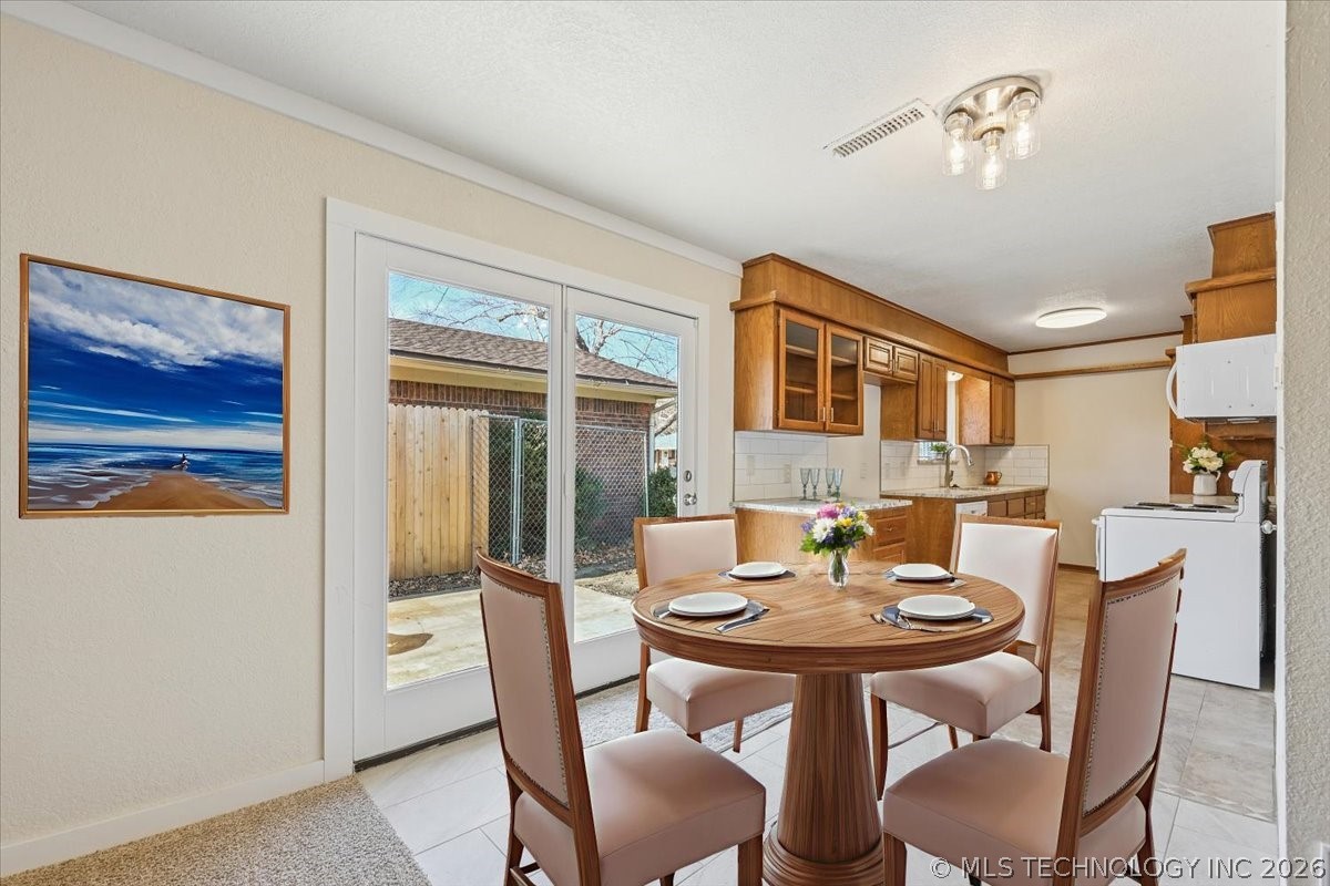 4808 S 87th East Avenue Property Photo 14