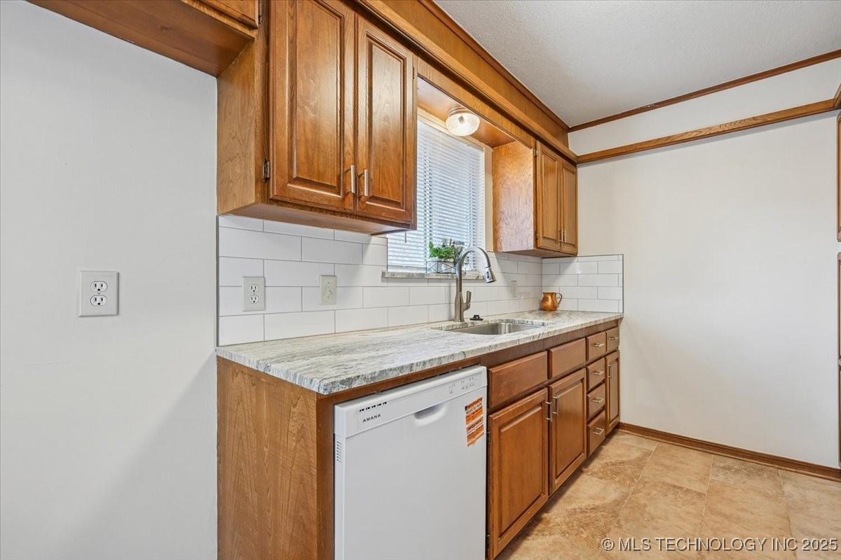 4808 S 87th East Avenue Property Photo 18