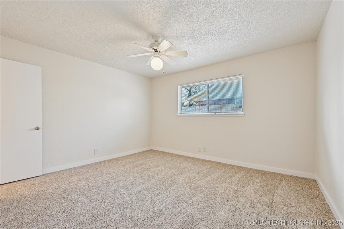 4808 S 87th East Avenue Property Photo 21