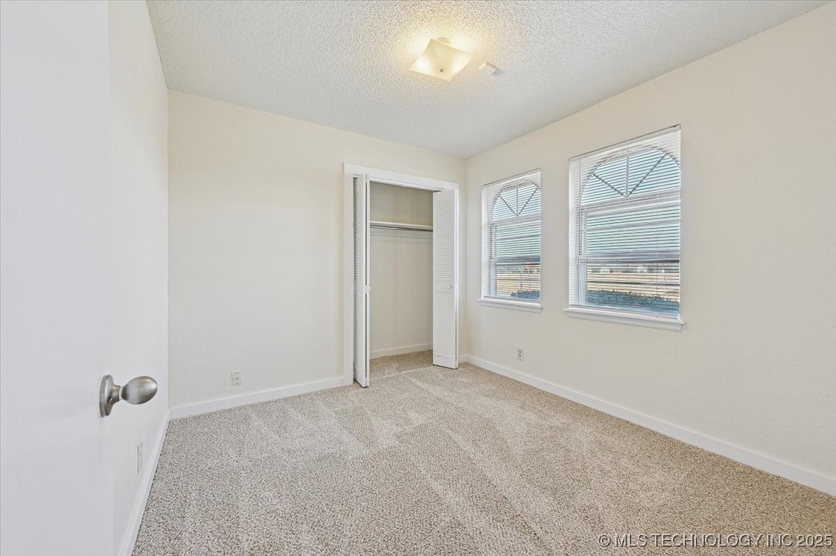 4808 S 87th East Avenue Property Photo 27