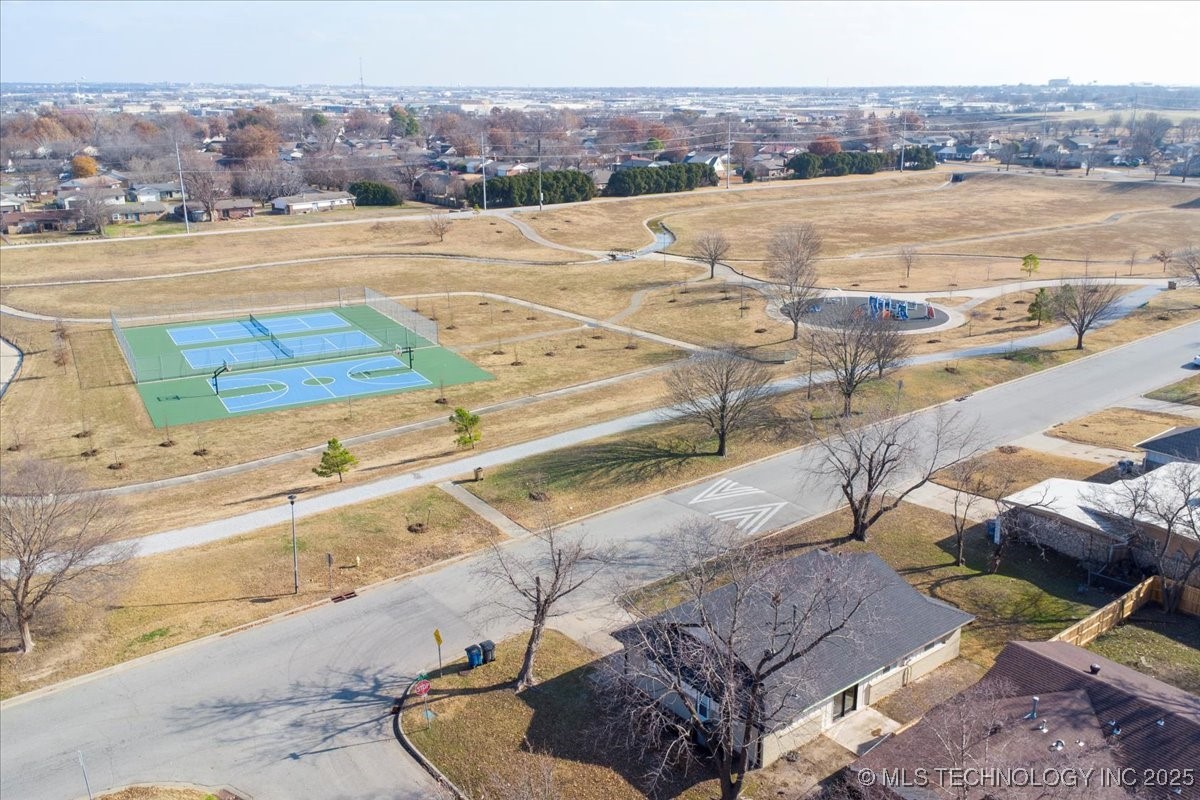 4808 S 87th East Avenue Property Photo 48