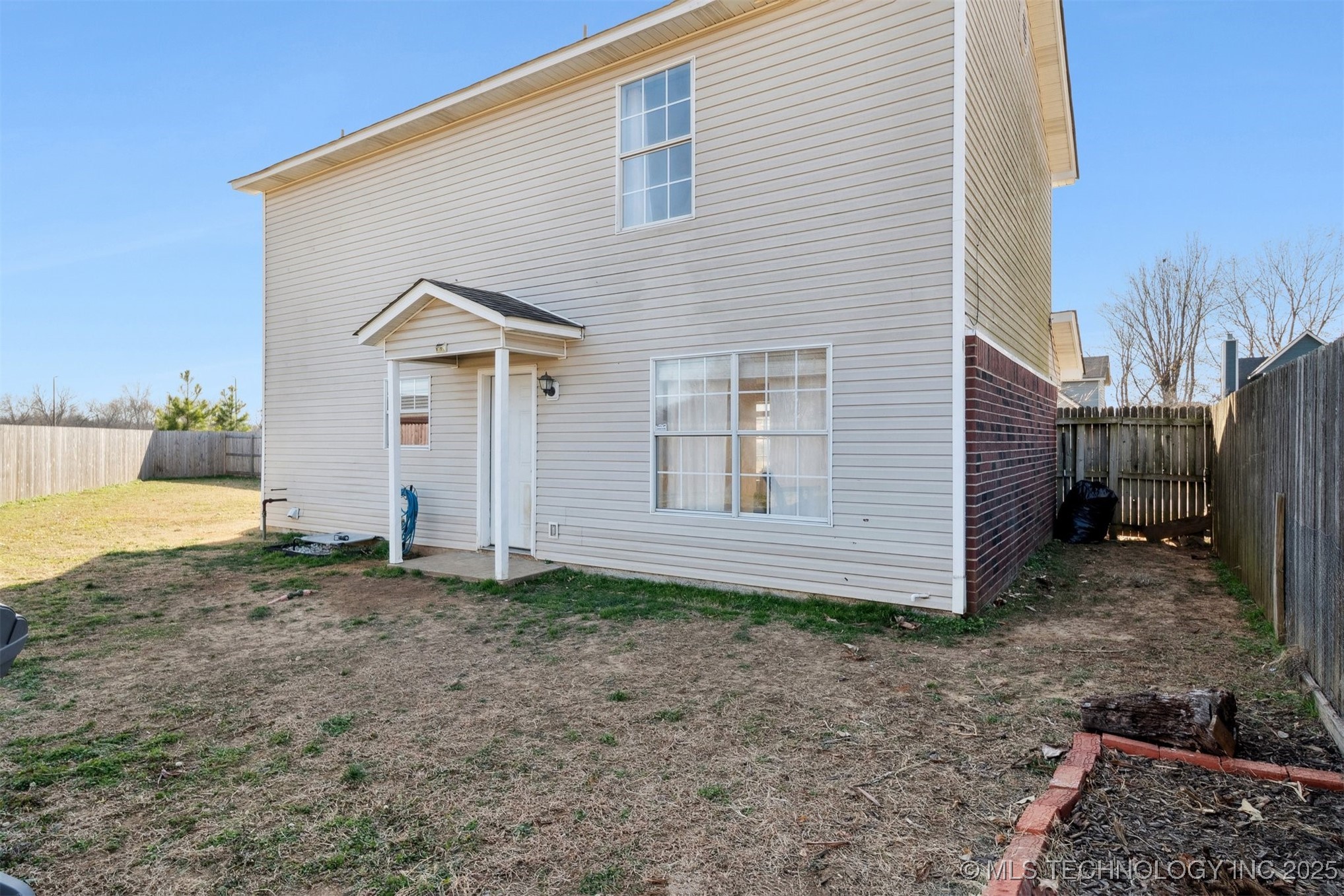 2102 S Missouri Place Property Photo 26