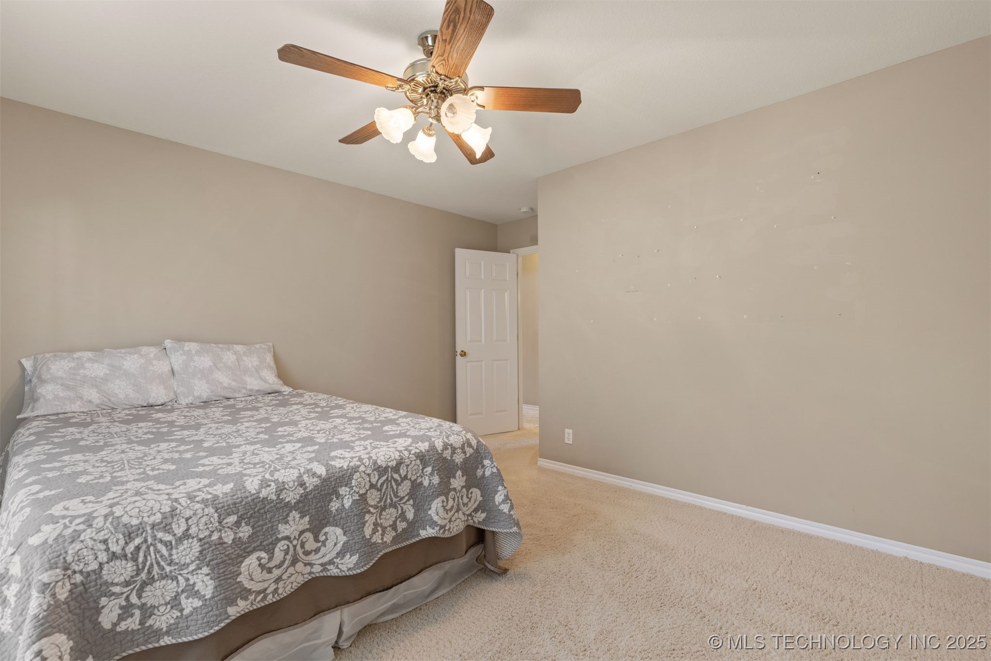 9559 S College Court Property Photo 43