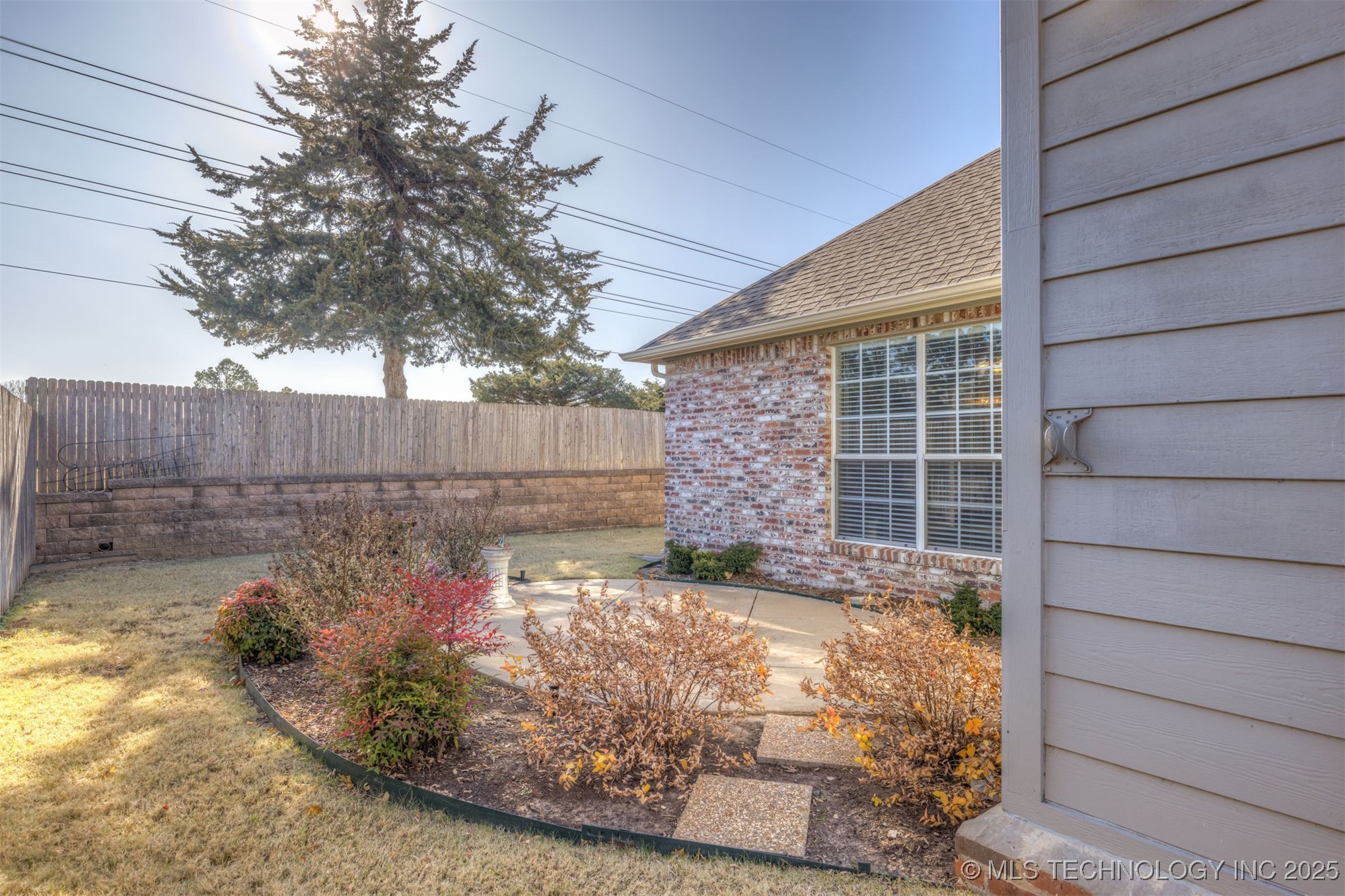 9559 S College Court Property Photo 52