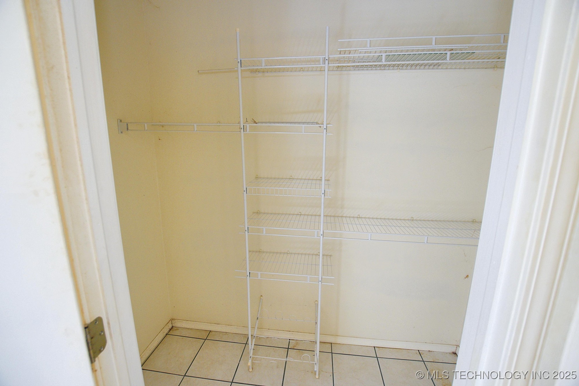 16759 W Burchett Road Property Photo 10