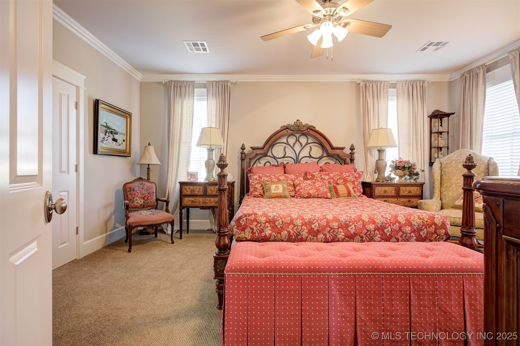 29 Boulevard Property Photo 47