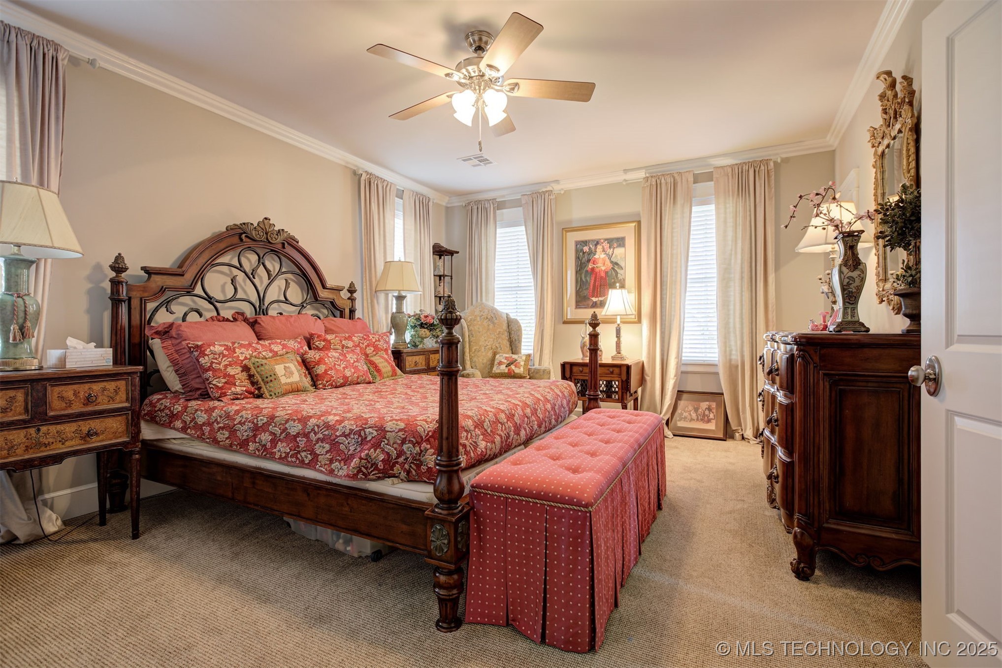 29 Boulevard Property Photo 48