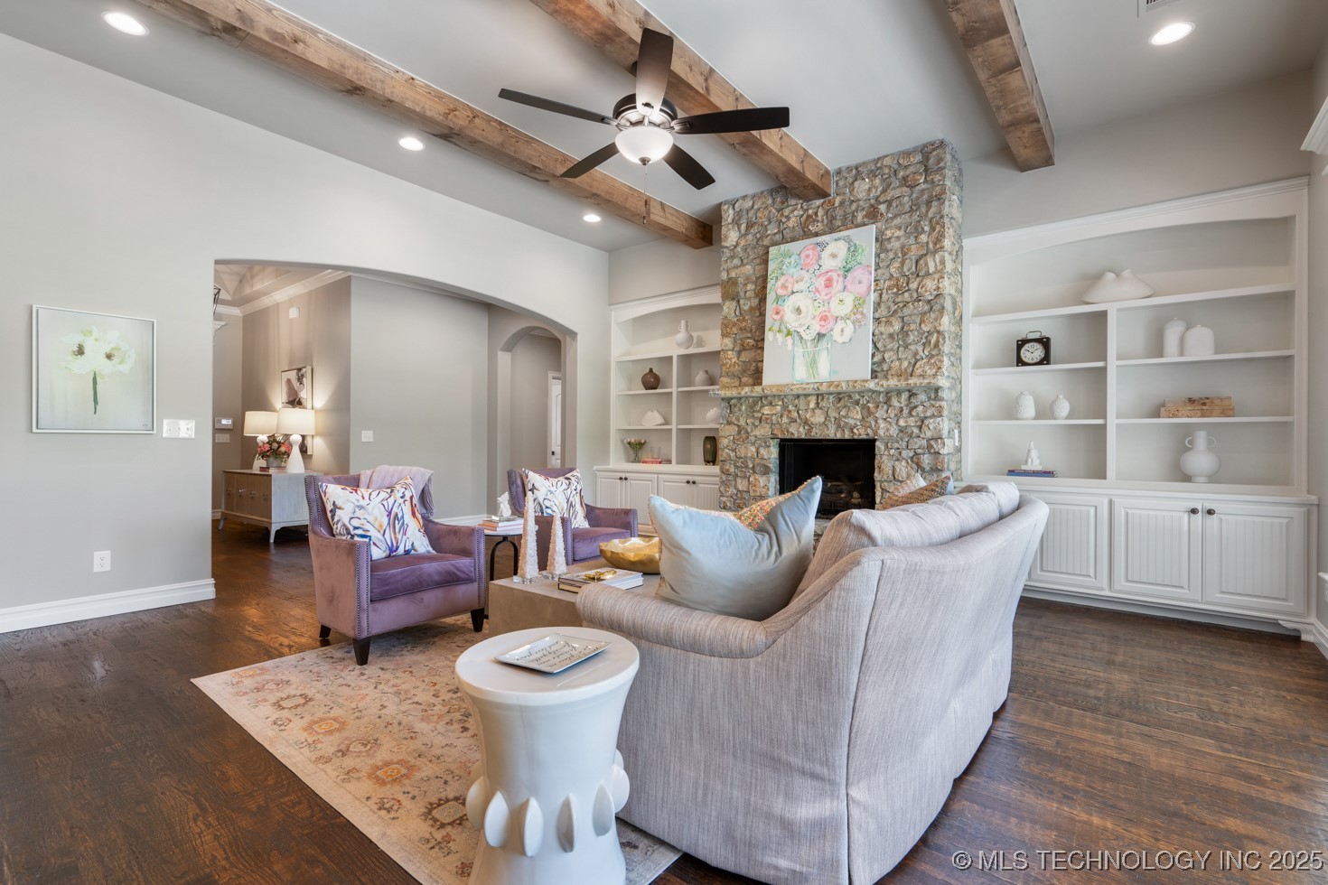 2787 Forest View Drive Property Photo 6