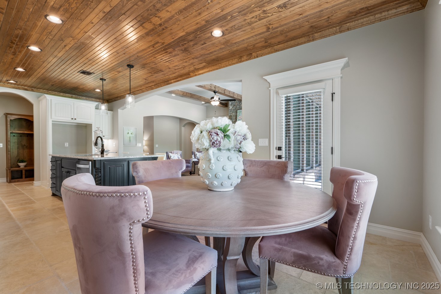 2787 Forest View Drive Property Photo 13