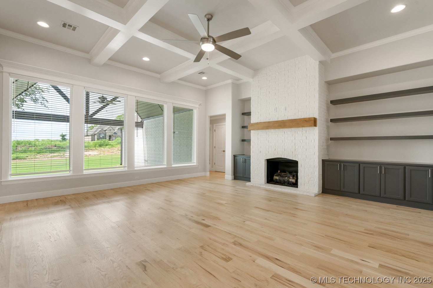 1605 Pinecrest Drive Property Photo 10