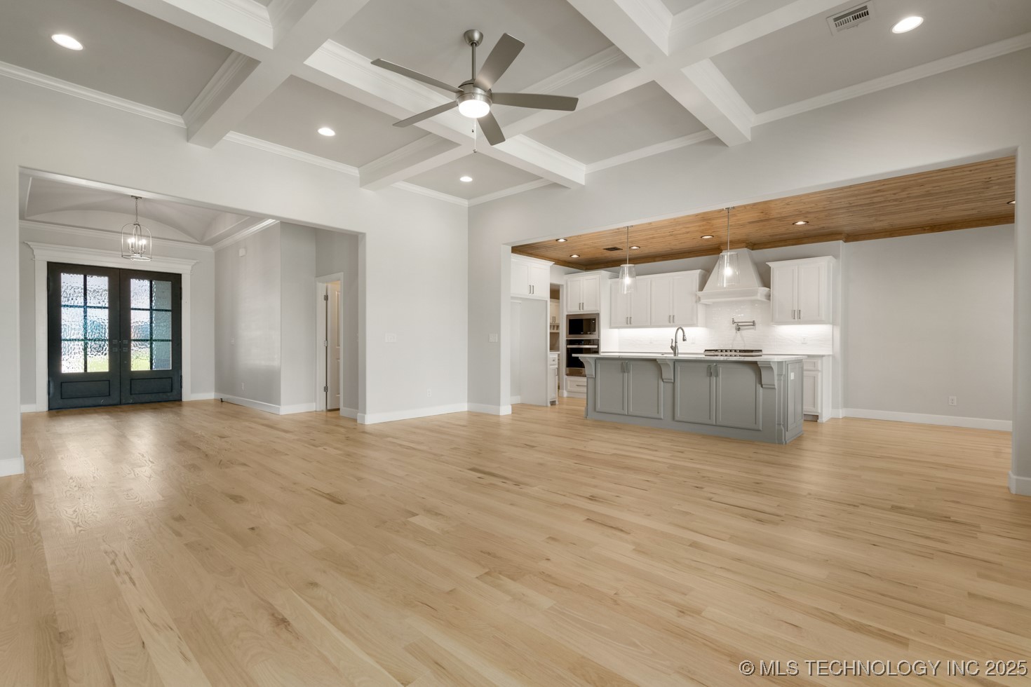 1605 Pinecrest Drive Property Photo 12